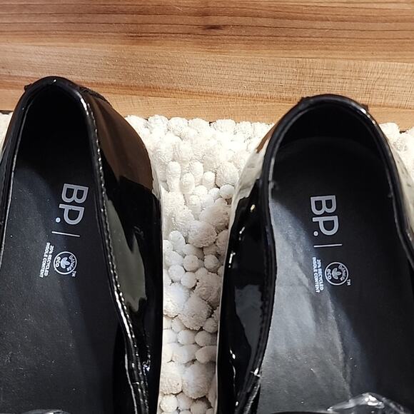 BP BLACK PATENT FAUX LEATHER LOAFERS MENS SIZE 7.5 NWOB - Picture 4 of 16